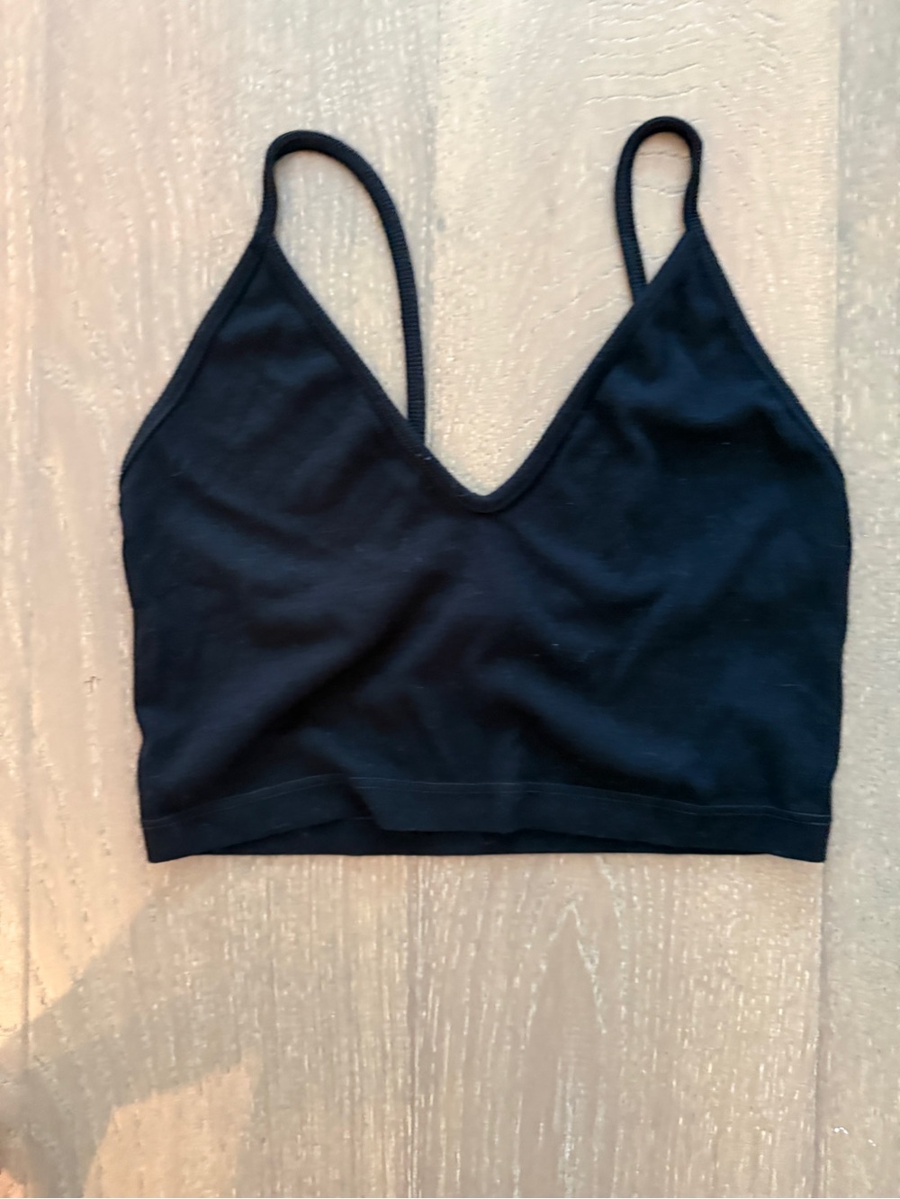 Joah Brown Crop Tank Black V-Neck - Picture 2 of 3